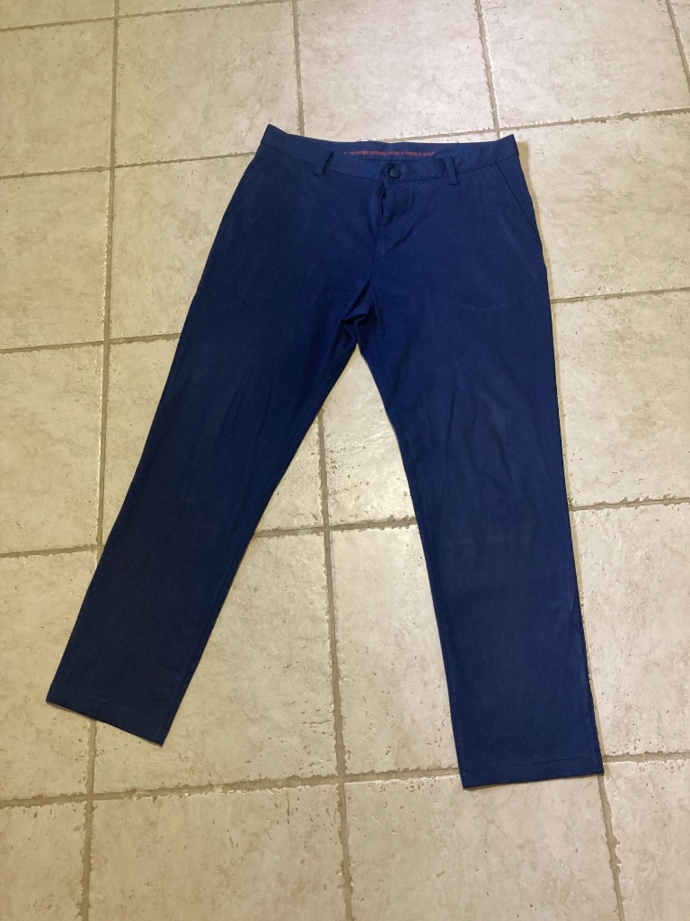 Rhone Navy Blue Commuter Pants Size 34 *flawed*